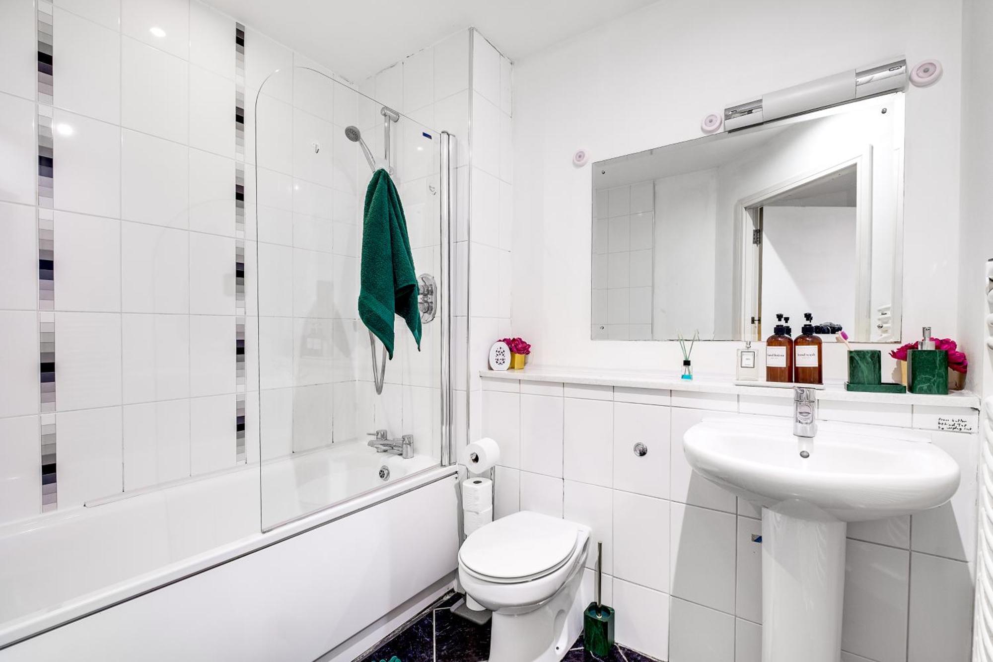 Ultra Stylish 2 Bedroom Apt Centrally Located Birmingham Kültér fotó