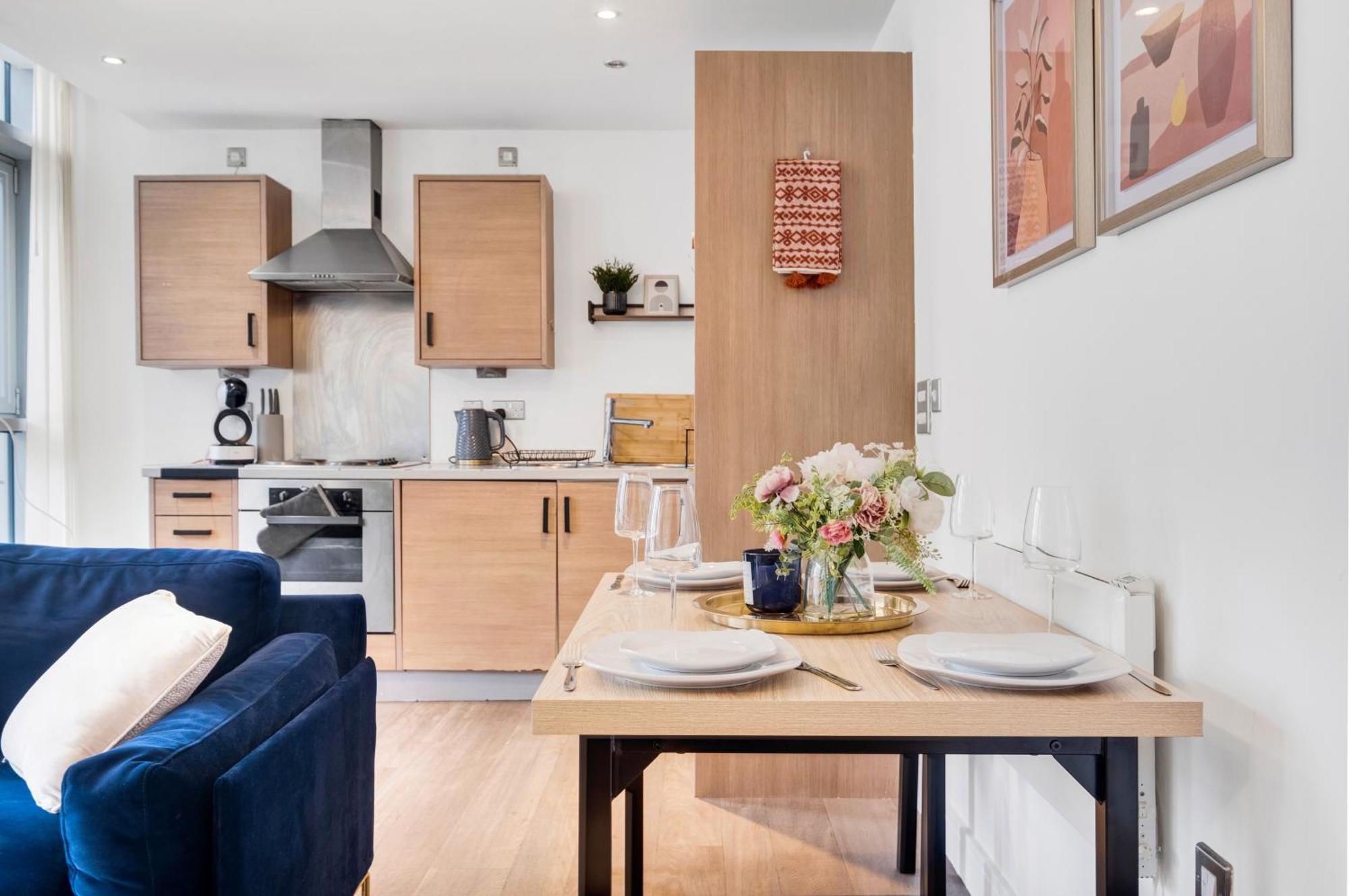 Ultra Stylish 2 Bedroom Apt Centrally Located Birmingham Kültér fotó