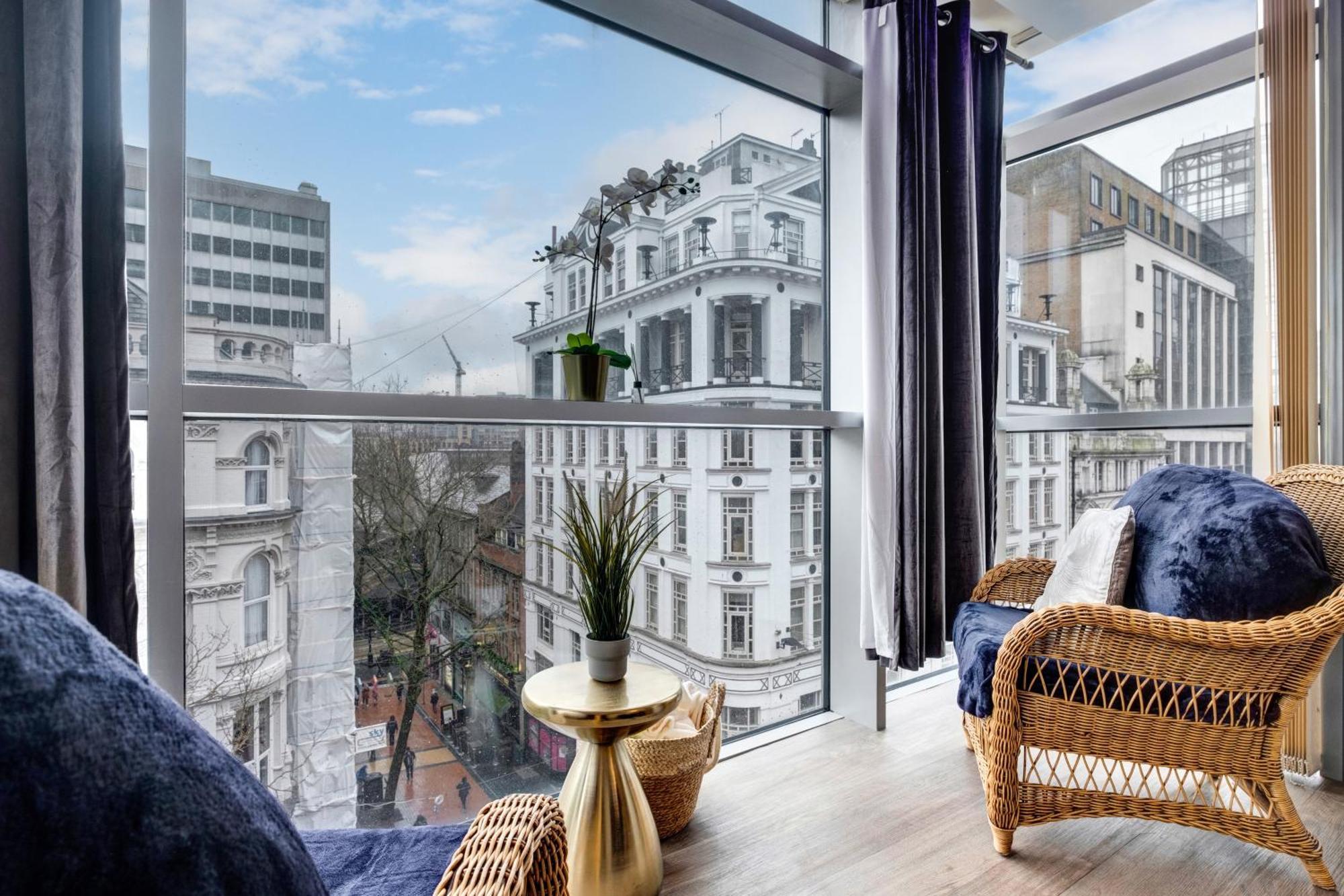 Ultra Stylish 2 Bedroom Apt Centrally Located Birmingham Kültér fotó